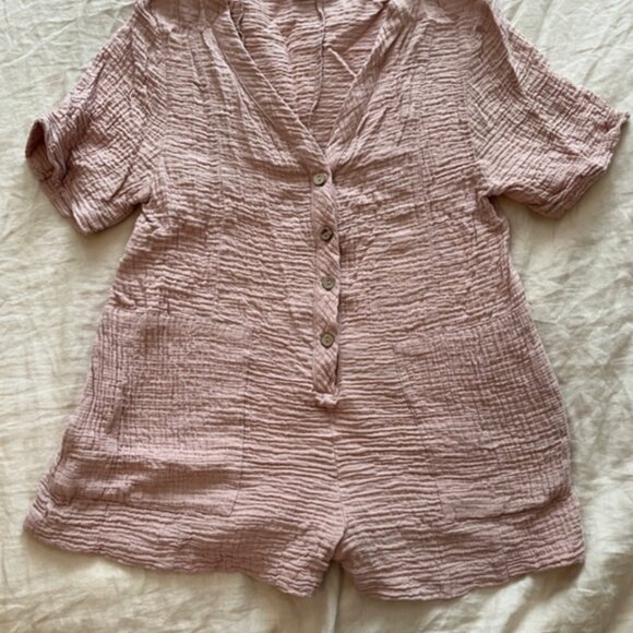 Muslin Romper - Picture 2 of 3